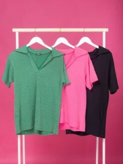 Raised Rib V-Neck Polo Collar Top | S-3X