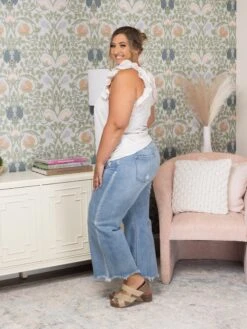 Risen High Rise Crop Wide Leg Fray Hem Jeans | 0 - 3X -Bee Cool Store 2d603bfd9363bc13a7cf068b115b3517