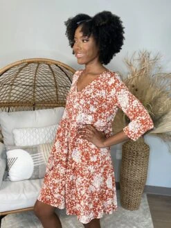 Love On The Radio Dress *Final Sale* -Bee Cool Store 3SWxrMcvT9eQoHWDL9FyVBkhxm5ODDEHAnQ1sBvz