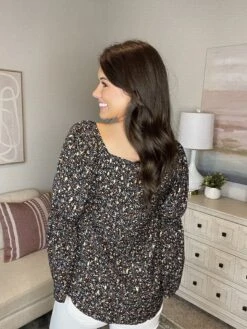 Precious Detail Top | S-L *Final Sale* -Bee Cool Store 3l4KBDBRG6K6fW2OgmqZpIxjJ0YJgnLjEajnDsfh