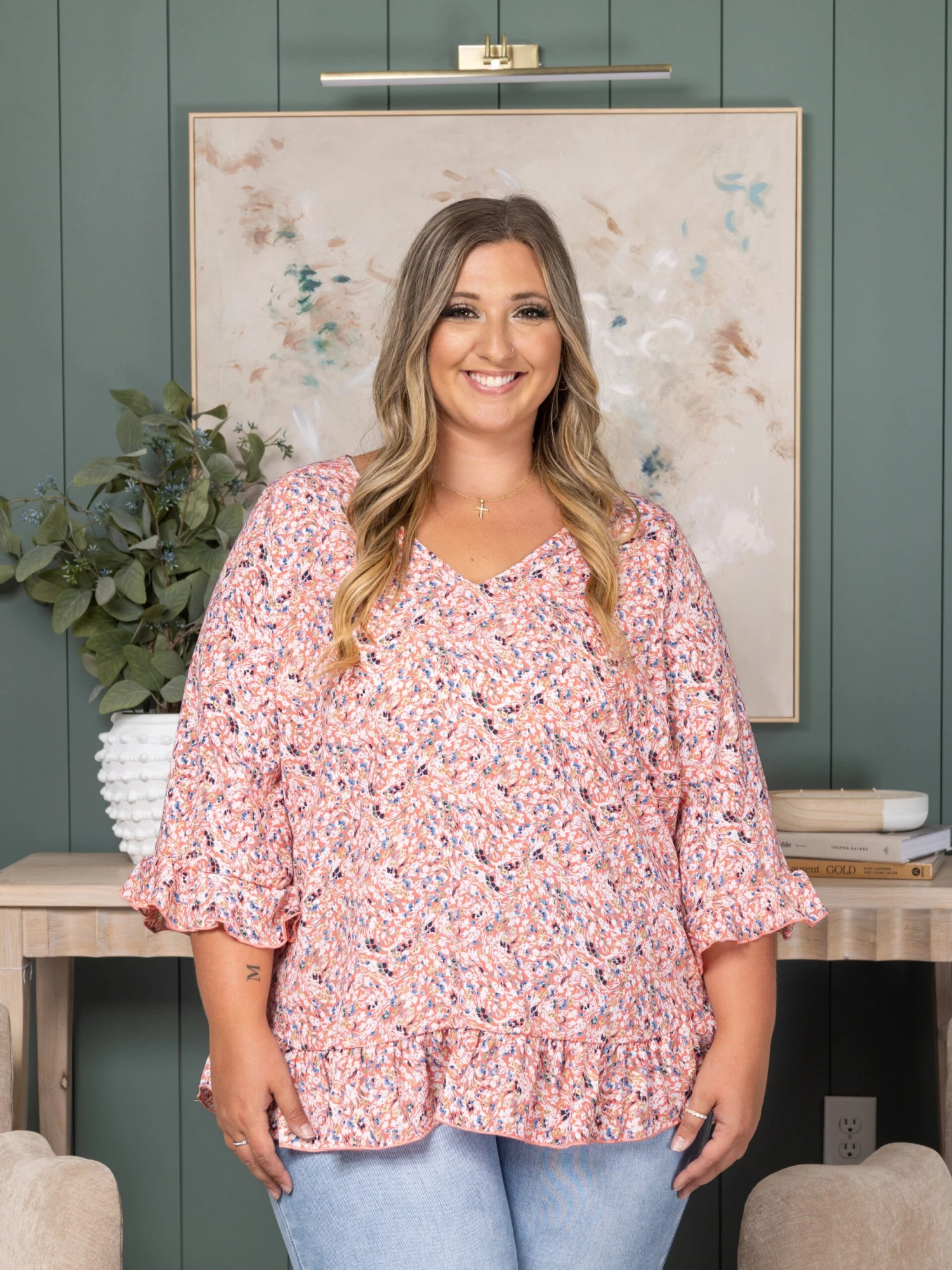 V-Neck Floral Ruffle Detailed Sleeve Top | S - 3X 4 V-Neck Floral Ruffle Detailed Sleeve Top | S - 3X - Image 2