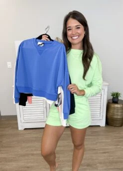 Finding Friends Pullover | S-XL 8 Finding Friends Pullover | S-XL -Bee Cool Store 4DXuisbRUz3NLe7BZbqJp5iY4CooelA0APKb80h7