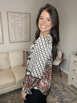 Mixed Print Long Sleeve Top | S-2X -Bee Cool Store 4TCvQp3FdN7gVxkVo9hxTky8HjEGpwO4pK0Ehy2J