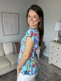 Spring Air Top | S - 3X *Final Sale* -Bee Cool Store 5hyymhHQY5oz2QyZsN60ULWg5hOyB0N9kkOfmeZq