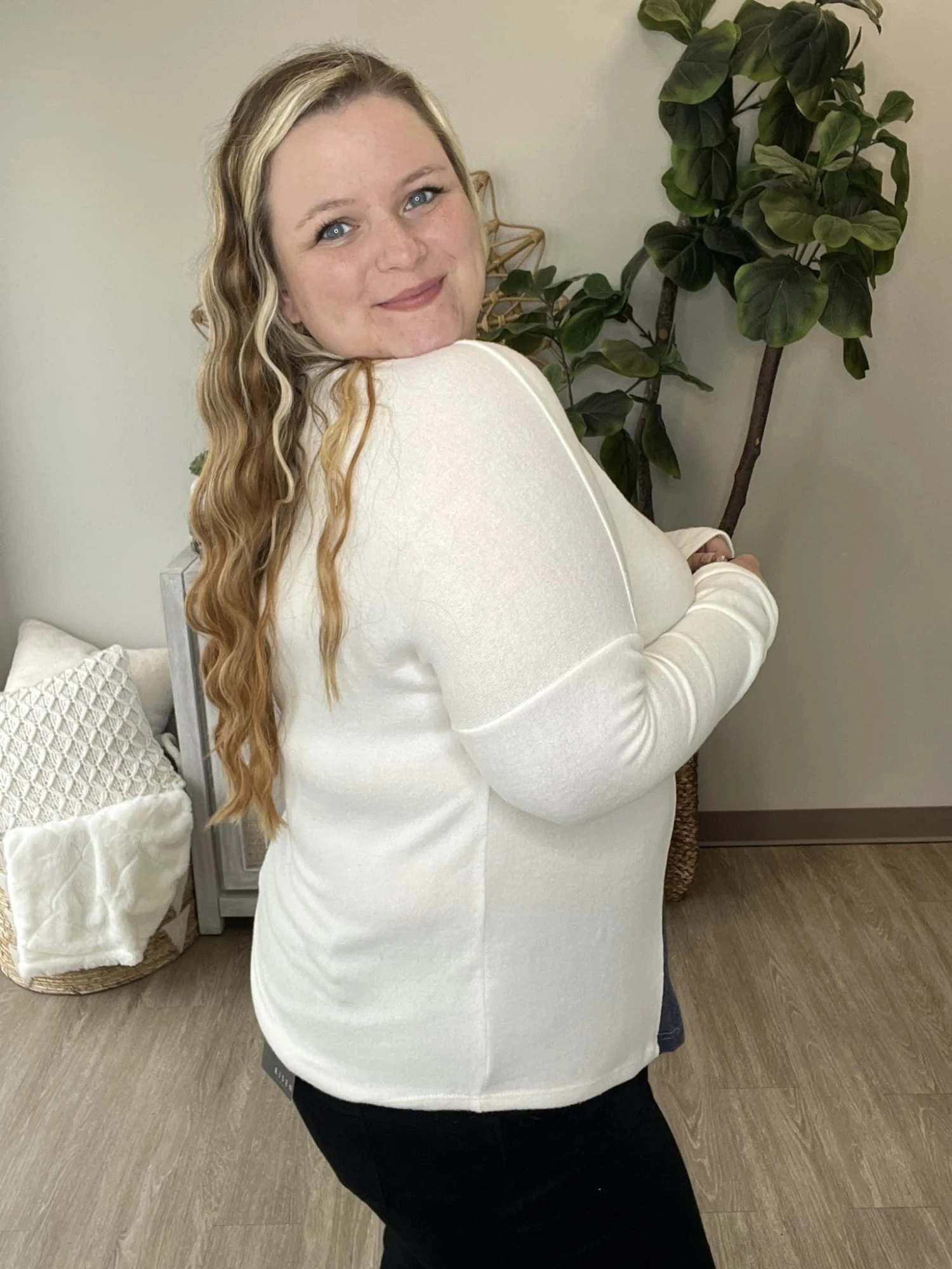 Into The Night Top | S-3XL *Final Sale* 7 Into The Night Top | S-3XL *Final Sale* - Image 5