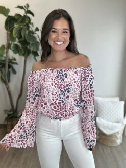 Off The Shoulder Bell Sleeve Top | S-3X