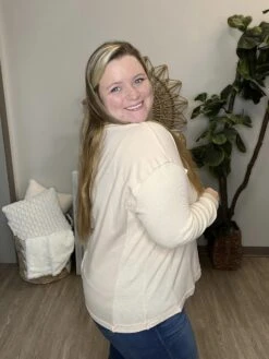 Clearing Up Top | S - 2XL *Final Sale* -Bee Cool Store P7r5UXi2cmxC8dKEsH0yHdovfTIQAiW7TymMGzJn