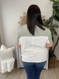 COLOR BLOCK TOP *Final Sale* -Bee Cool Store V8mpvpZy6k6IMVTt20wFoXj3e0Dpq1K1F691p9VP