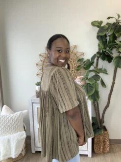 Invest In You Top| S-L *Final Sale* 9 Invest In You Top| S-L *Final Sale* -Bee Cool Store bPUrAG3OQE7wdWoPOrCHtFyu6pha9nXRoW147jIz