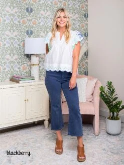 Zenana High Waist Cropped Bootcut | S - XL -Bee Cool Store c4fba4974ca49ffc20f910b146f07d51