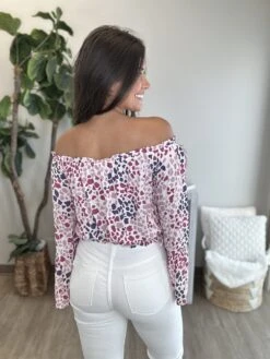 Off The Shoulder Bell Sleeve Top | S-3X -Bee Cool Store ieLwebQ9msTwDCf7NKsQJoh9g7EpAvqbTshJaTPM